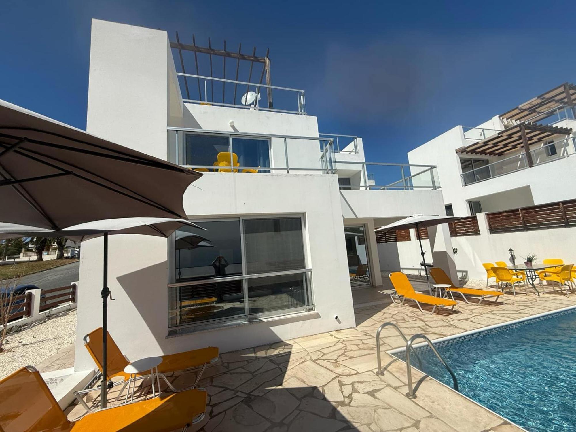 Villa Mulberry Retreat 0,5Km From Everything كورال باي المظهر الخارجي الصورة